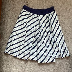 Blue and white 100% cotton skirt